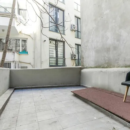 Fully Furnished Stylish Flat In Sisli דירה איסטמבול